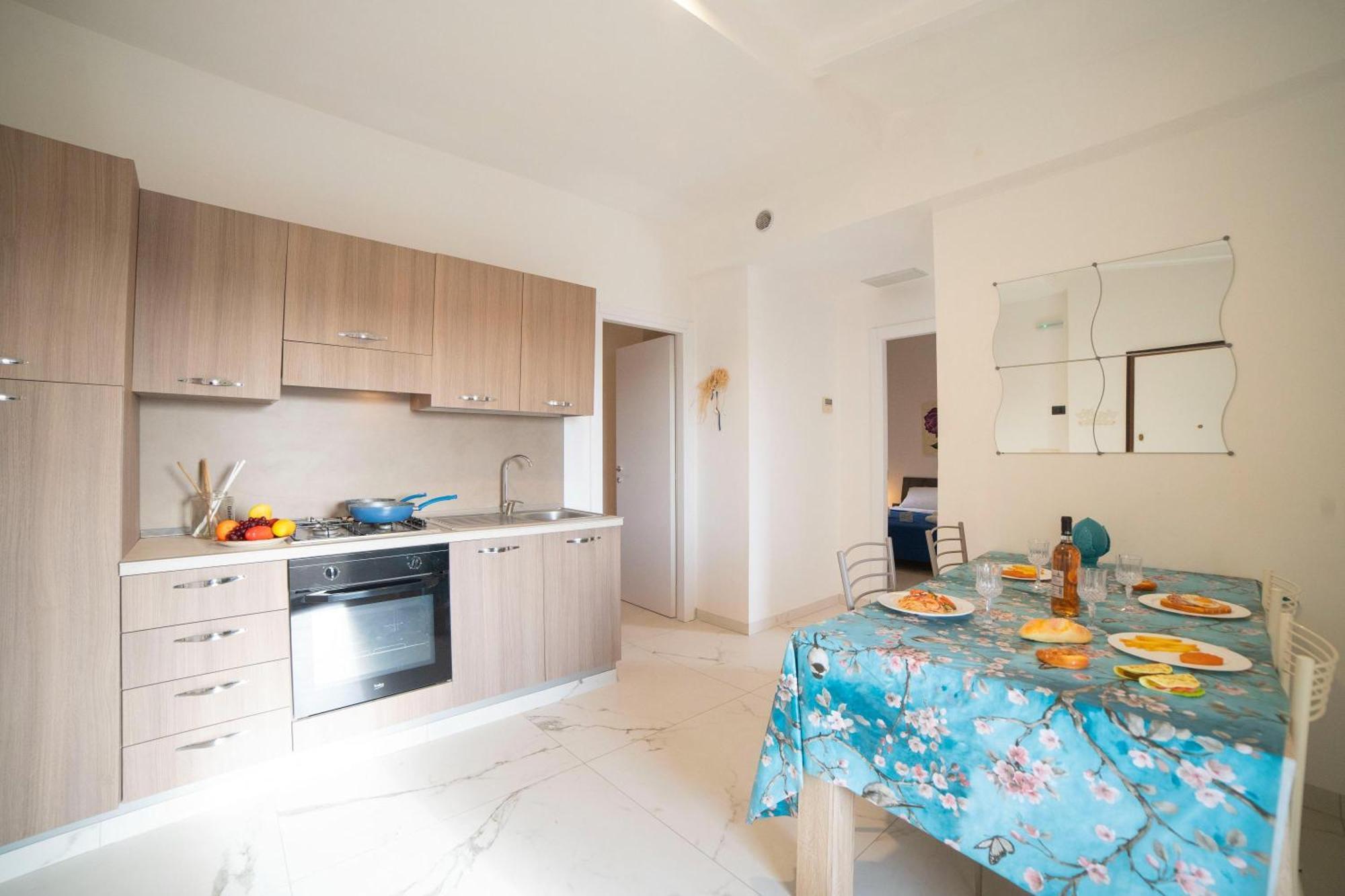 Pino Resort With Shared Pool Torre Lapillo Bagian luar foto