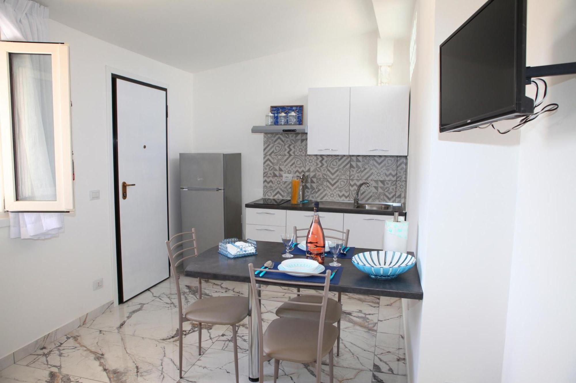 Pino Resort With Shared Pool Torre Lapillo Bagian luar foto