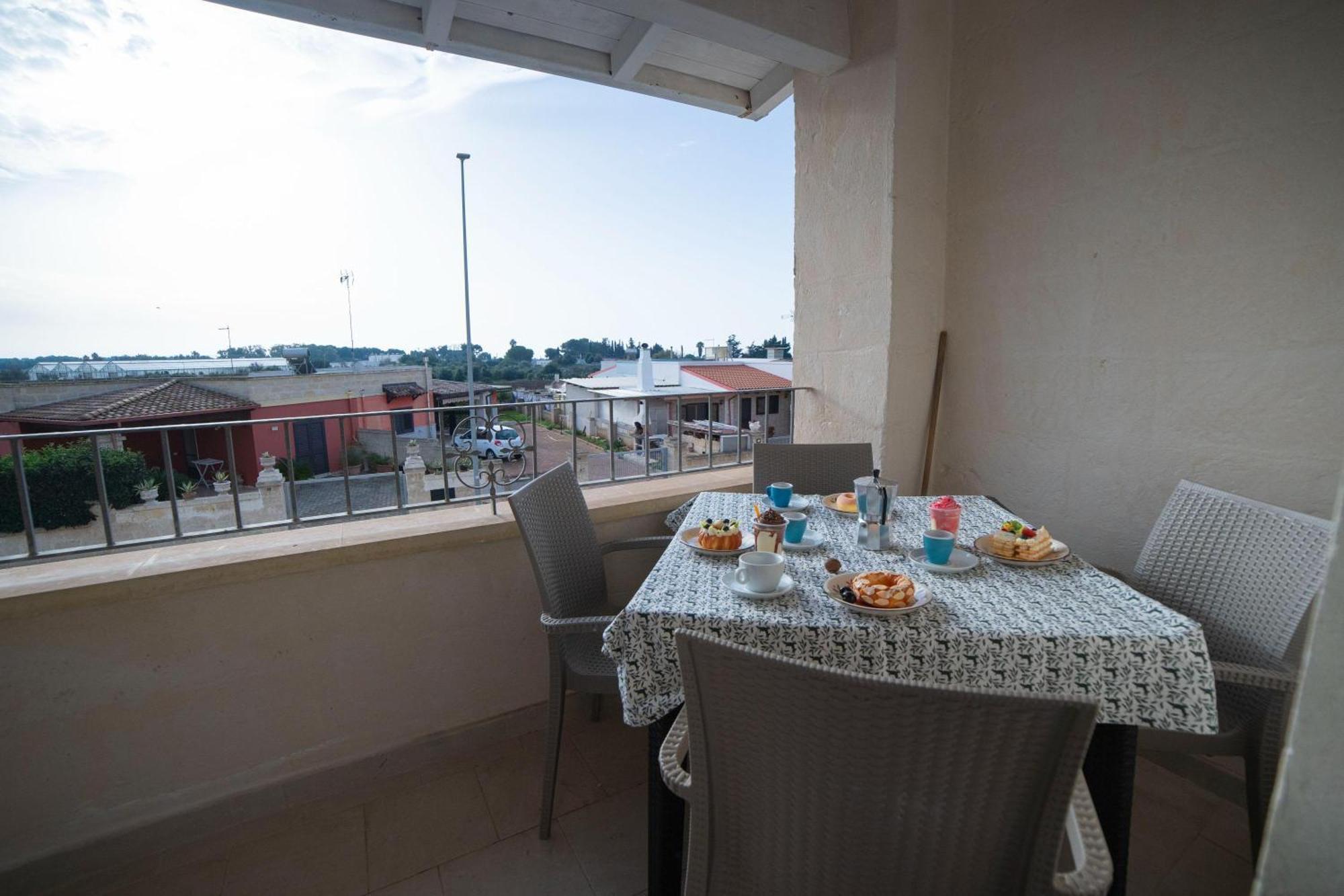 Pino Resort With Shared Pool Torre Lapillo Bagian luar foto